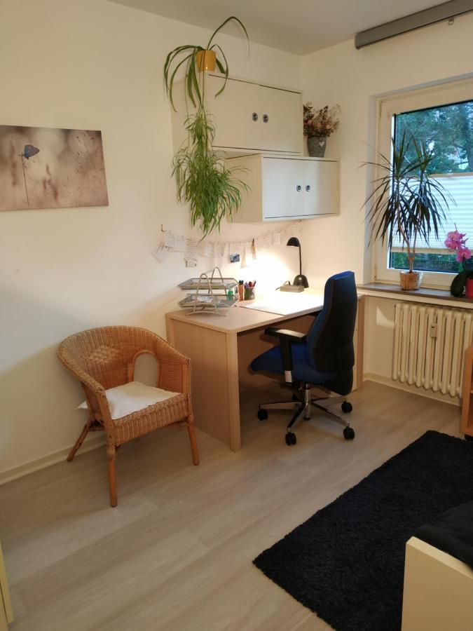 Bed & Breakfast Bonn 24 Mai Bis14 Juni Mit Hund In Der Wohnung Ngoại thất bức ảnh
