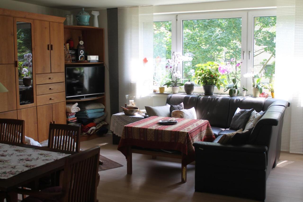 Bed & Breakfast Bonn 24 Mai Bis14 Juni Mit Hund In Der Wohnung Ngoại thất bức ảnh